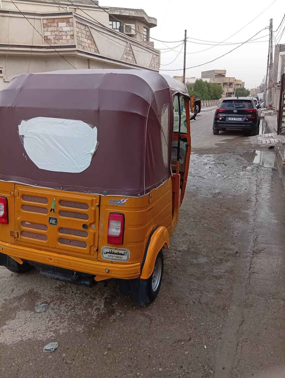 اسلام عليكم شباب تكتك للبيع موديل 20 اوراق تكتك كفاله من الصبغ مكينه مكفوله من  التنقيص والتبخير مجفت بوش وبستم شركة تكتك خير من الله جادر جديد دوشمه جديده مسجل تخم تاير جديد باتري جديد تكتك ابلاديه لا خياس ولا تعمير السعر 5 وبيها مجال لشراي يتصل هذا رقمي *********** مكاني واسط العزيزيه
