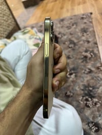 ١٢٨ جيجا • نضيف • ذهبي