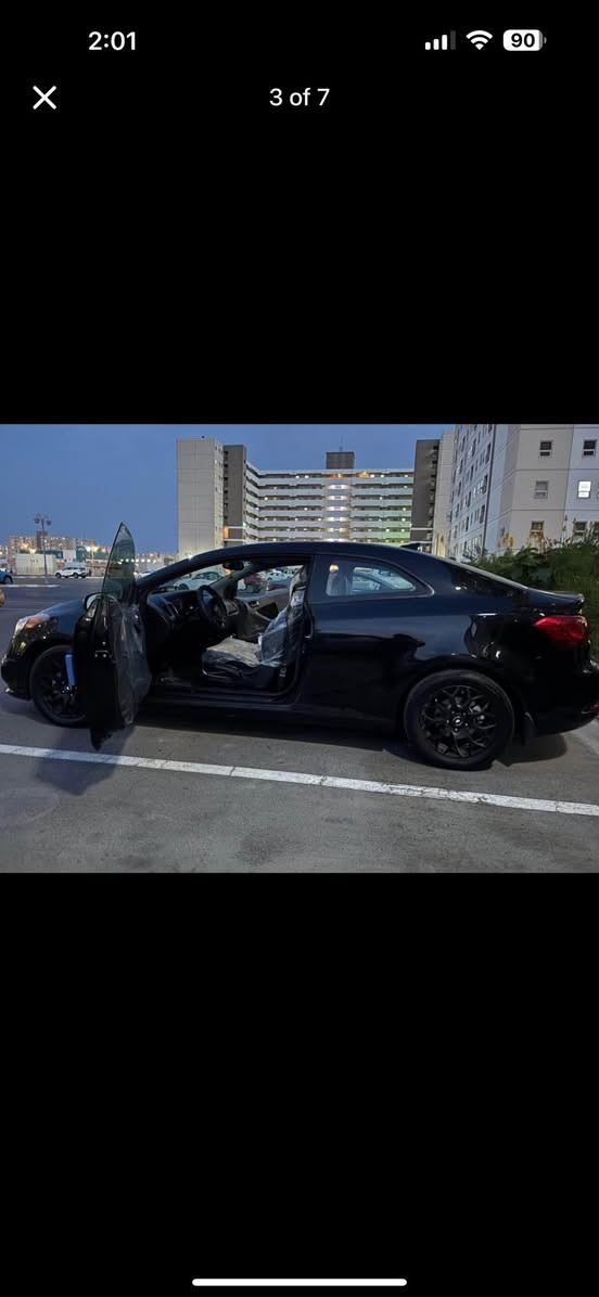 فورتي كوبي تك باب موديل ٢٠١٧ حادثها جاملغ خلفي و باب بصف السايق محرك ١٨٠٠ gbi السيارة كامله رقم جديد مكاني بغداد جميلة الاتصال *********** السعر 95$ و بيها مجال
