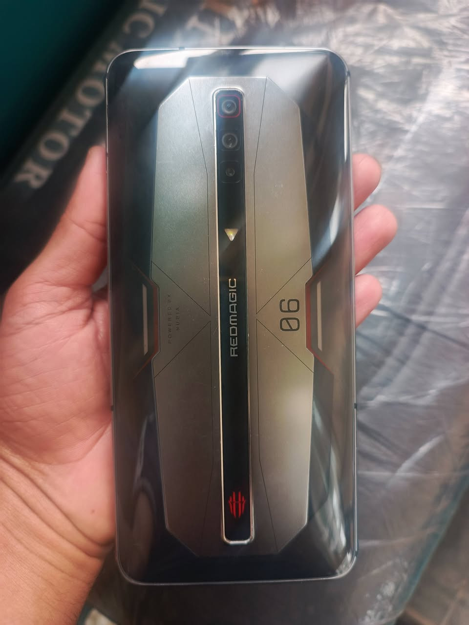 سلام عليكم جهاز ريد مجك 6 برو نضيف ستعمال قليل فقط جهاز وكارتونته بدون ملحقات المكان ابو دشير ‏‪***********‬‏
