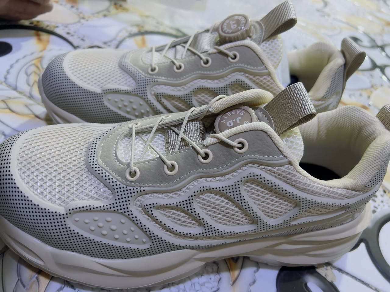 متعمل 20 الف


**إذا كنت صاحب هذا الإعلان وتريد حذفه لأي سبب، رجاءا أرسل رسالة إلى الدعم الفني**