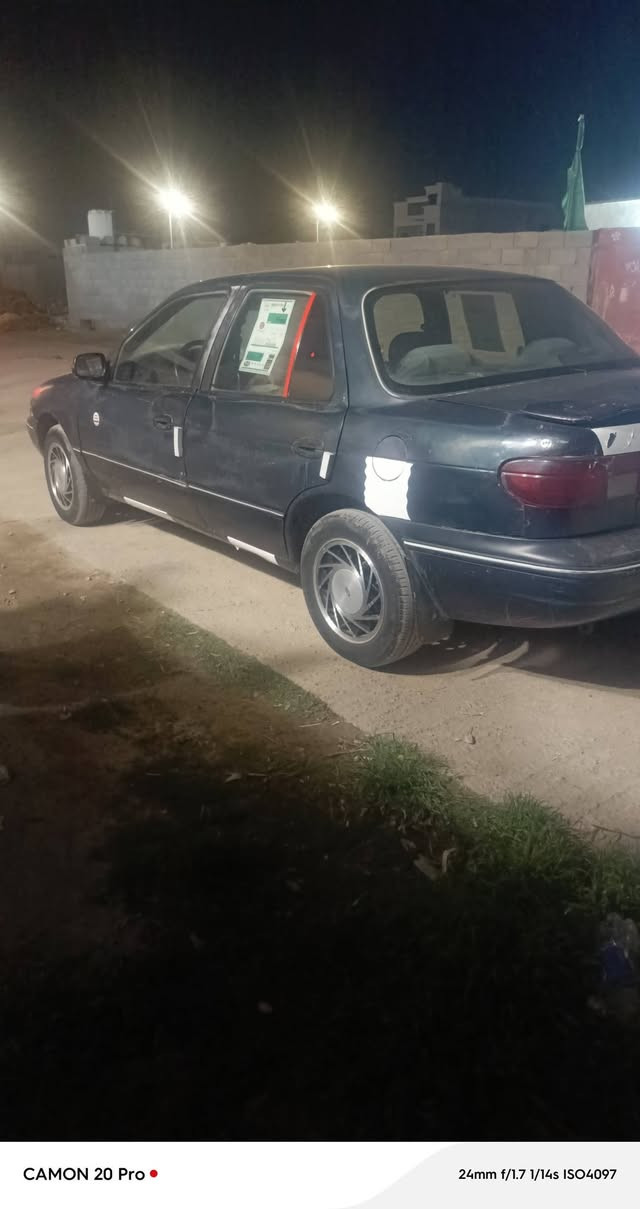 كيا سيفيا موديل 94 رقم بغداد انكليزي سنويه لل 28 تحويل مباشر 
كير ومحرك مفتوح وصدر مكفولات وتخم تاير جديد  السيارة بلادية بدون صبغ فقط تكحيل تريد تصبغ تريد تبقيها على حالها..#السعرررر 32 وبيها مجال قليل المكان واسط صويرة للاستفسار ***********
