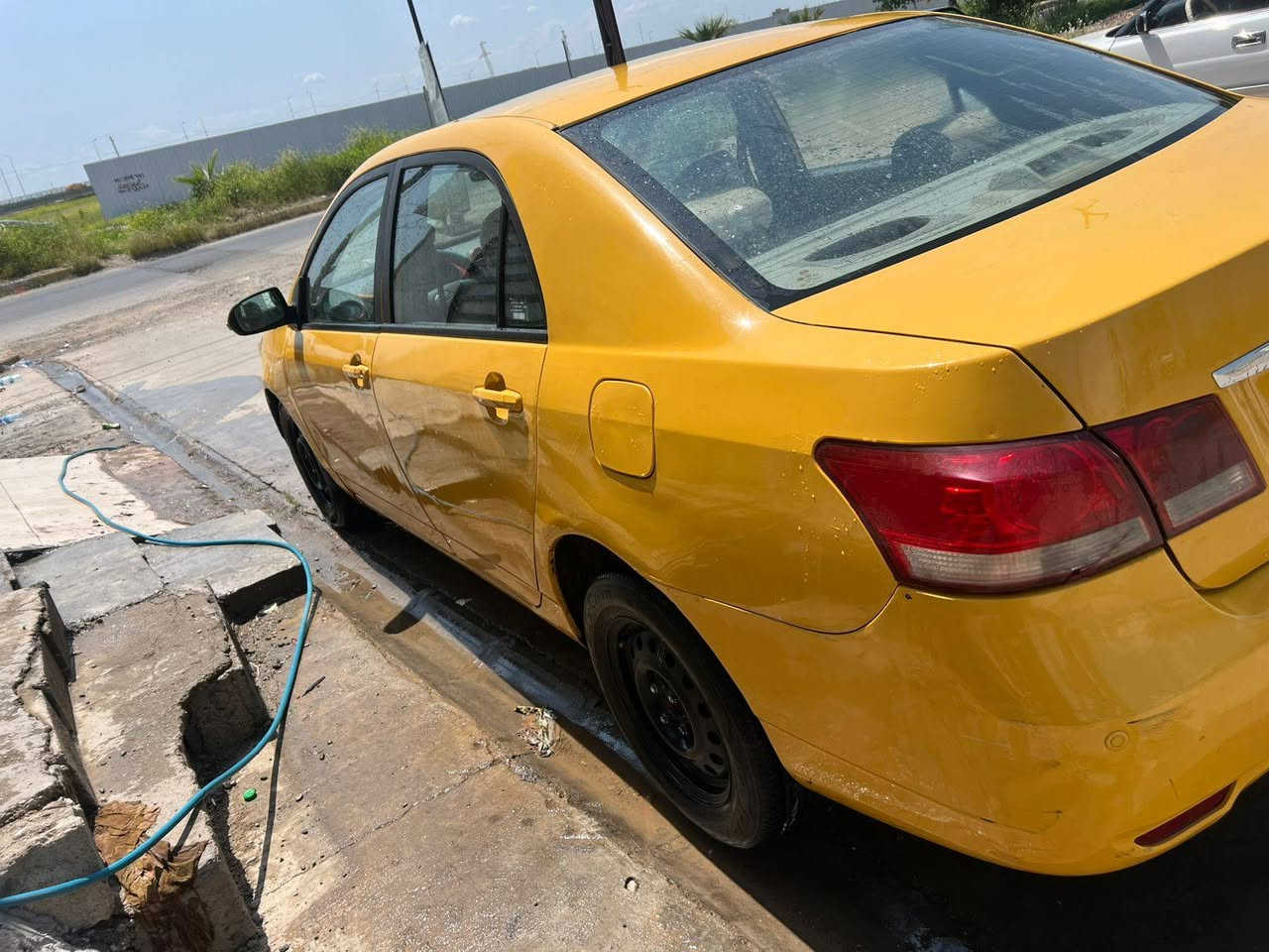 BYD
موديل 2013 كير اوتماتيك كير ومحرك كورله 2008 سياره جاهزه وحله مال شغل السعر 28 شراي اتصل مكاني كركوك ***********
