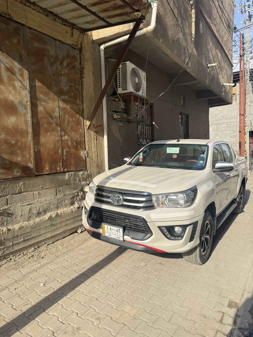 بيكم هايلوكس تي ار دي 6 سلندر كفاله عامه موديل 2020 رقم بصره تحويل مواصفاتها معروفه السعر 290 وبيها مجال كلش قليل 
***********
***********
موجود واتساب
