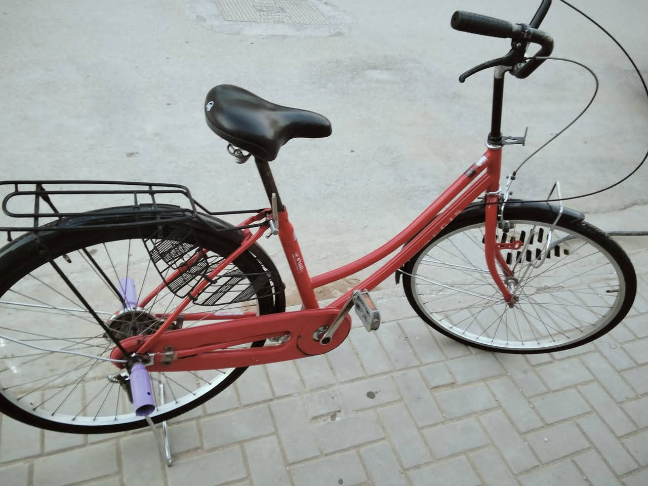 السلام عليكم بايسكل للبيع مصبوغ ويا حملت المكان بغداد البلديات السعر (85) وبي مجال
.


**إذا كنت صاحب هذا الإعلان وتريد حذفه لأي سبب، رجاءا أرسل رسالة إلى الدعم الفني**