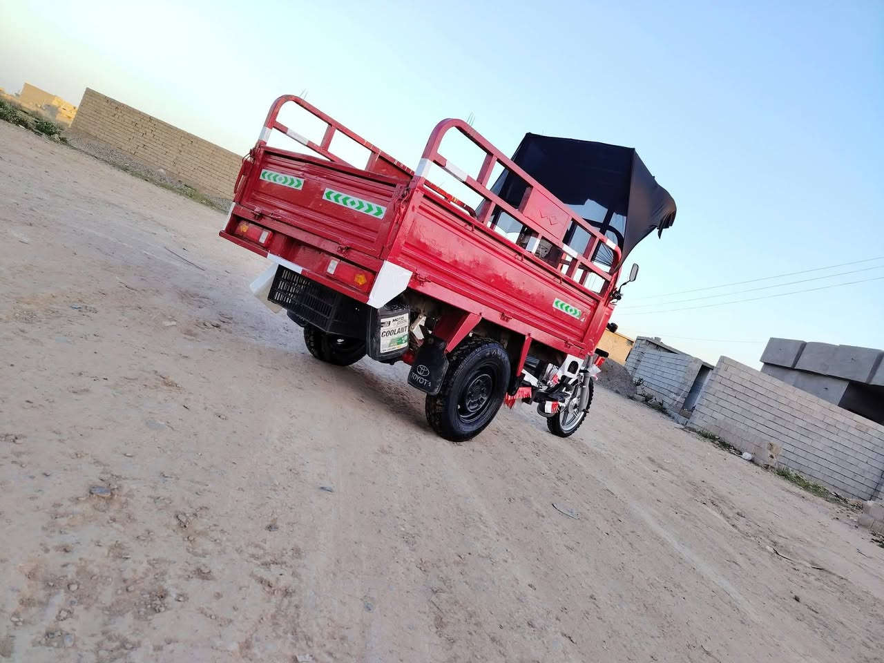 ستوته للبيع رگبه شرط لگشر نضيف
سعر 700الف وبيها مجال مكاني بيجي صينية ***********
***********
