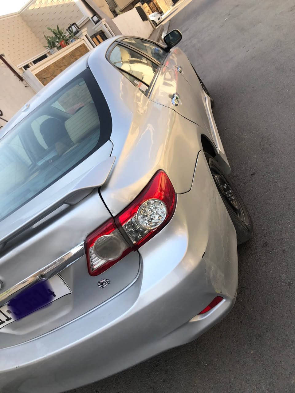 السلام عليكم 
اللهم صلي على محمد وال محمد 
كورلا 2009 مصبوغة عام جمالية بغداد هزة وسنوية ورقم جدد 
كاملة من كلشي كير محرك تبريد صدر  بدون اي نقص سيارة جديدة بمعنى الكلمة 
حادثها طرف الجامرلغ الورة السايق 
باسمي تحويل ثاني يوم 
السعر 89 وبيها مجال قليل 
مكانها بغداد الدورة 
*********** بغداد, العراق
