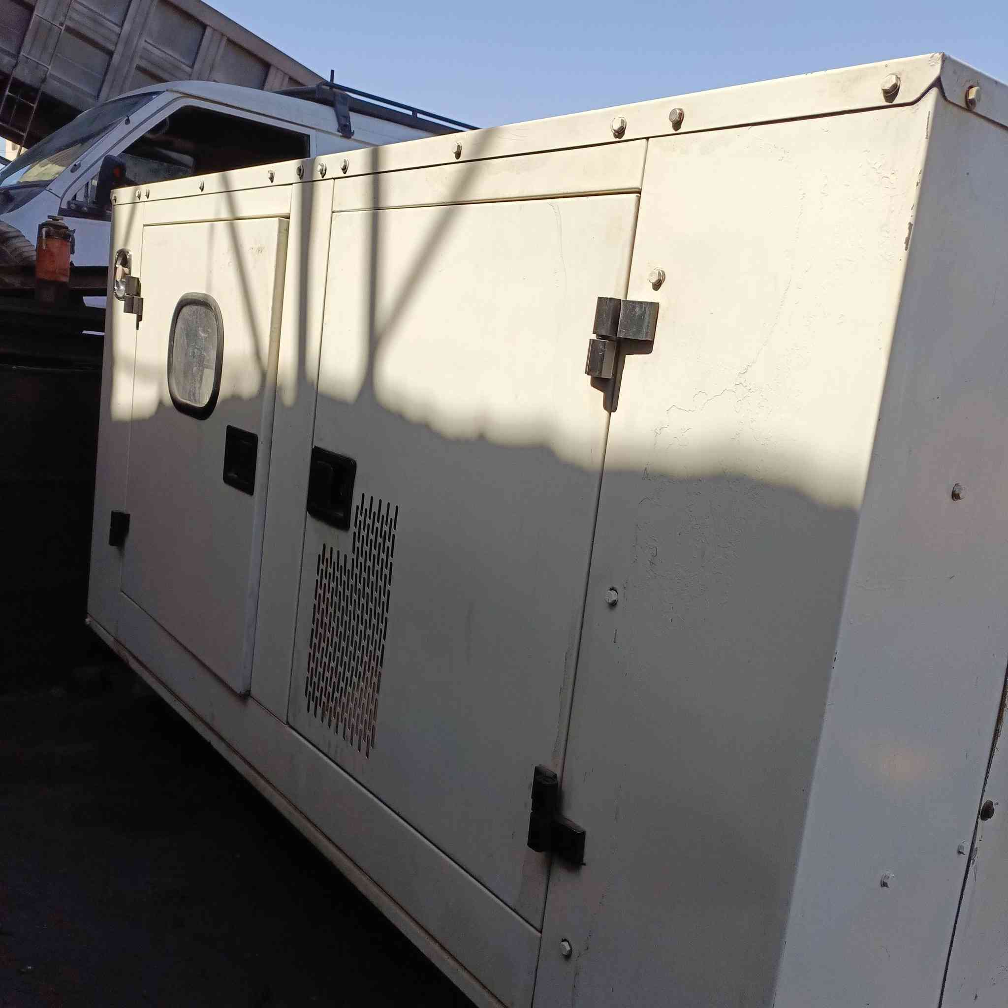 سلام عليكم مولده بيركنز 3سلندر بلاد مامفتوح كاتم جاهزه نگره
السعر 37بيه مجال مكاني النجف حي الصناعي 
*********** احمد
