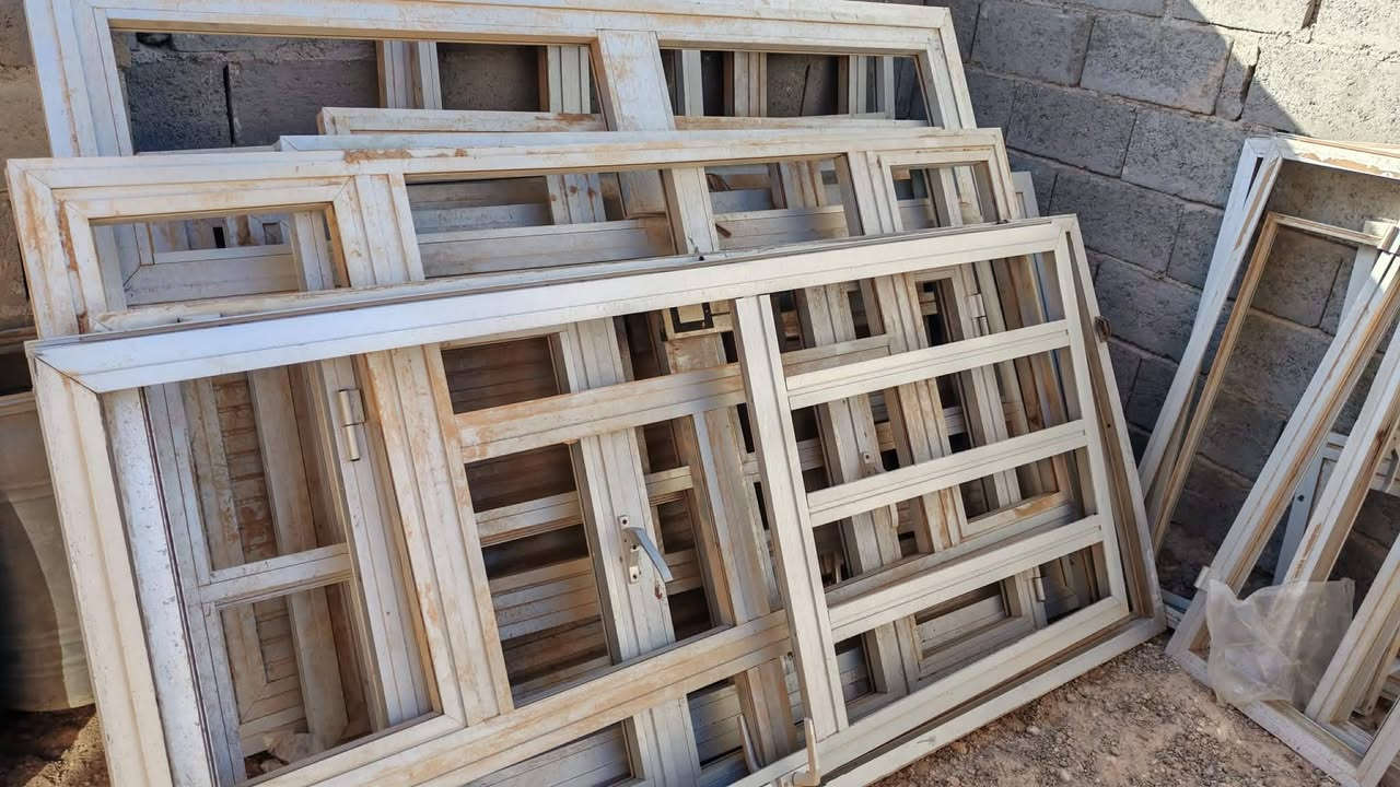 السلام عليكم ورحمة الله وبركاته
مكلــــــف بالنشــــــر
تانكي سعة ٣٥٠٠
ما مستخدم بعده جديد
1.باب المنيوم عدد 5قياس 1*2
2.شباك المنيوم عدد4قياس 1.50*1.20
3.شباك المنيوم عدد 1 قياس 2*1.20
4.شباك المنيوم عدد 1قياس 1.20*1.20
5.باب صاله المنيوم عدد1قياس 2*1.50
ملاحظـــــة / البوب والشبابيك ما مستخدمات لكن كانن بمخزن، 
 صناعة الفلوجة المنيوم اصلي

التواصل فقط على هذا الرقم غير متواجد على الفيس 
***********
