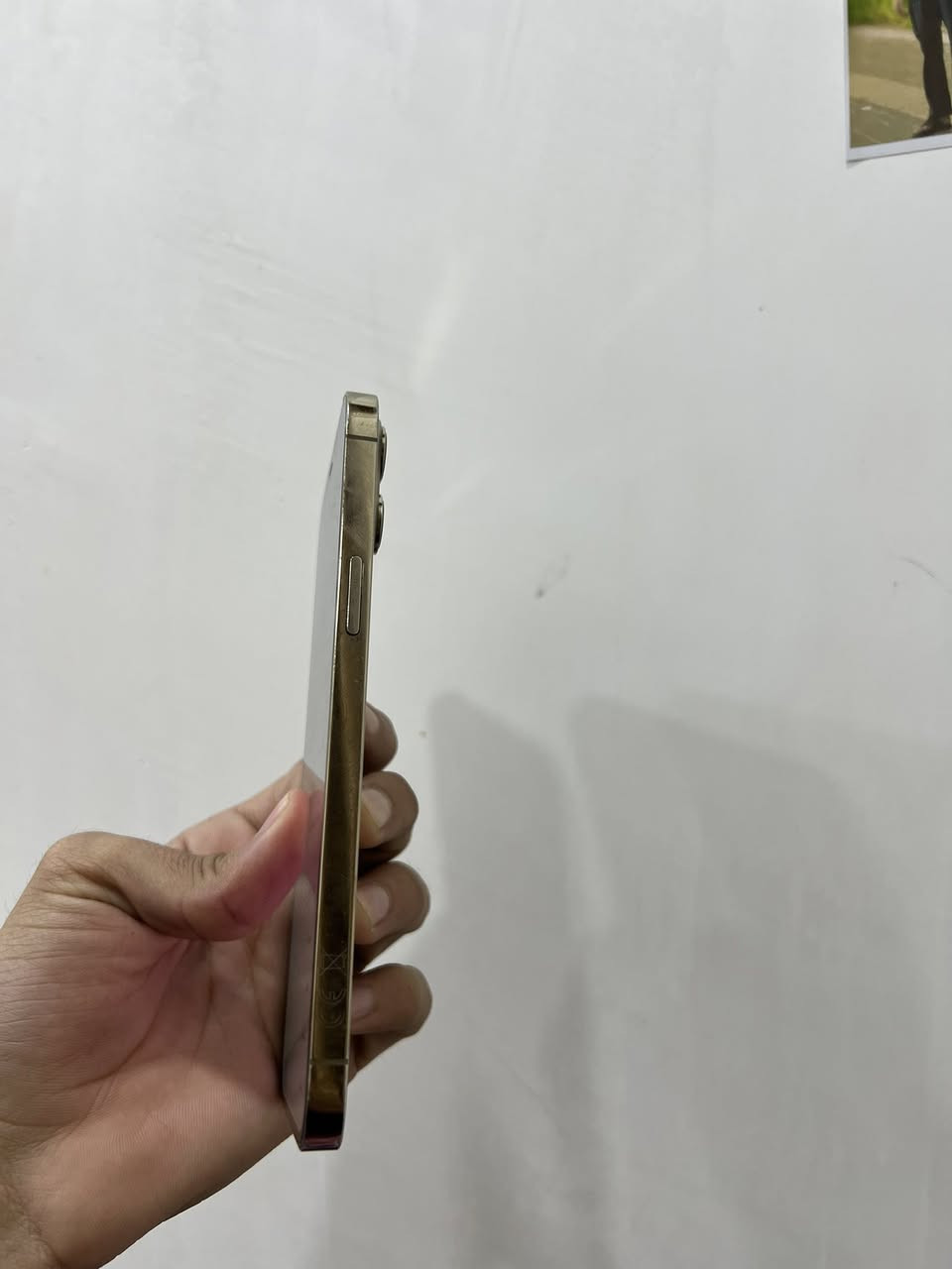 السلام عليكم متاح آيفون 12 برو ماكس جهاز نضيف فول مال بيت ذاكرة 256 بطارية 77 نموذج M شرق اوسط AAA ملحقات كامله كارتونه +كيبل شحن + كفر جهاز نضيف ممفتوح وتر فقط بي فطر بالضهر السعر ب450 و بي مجال قليل قليل مكاني ديالى بعقوبة ***********
