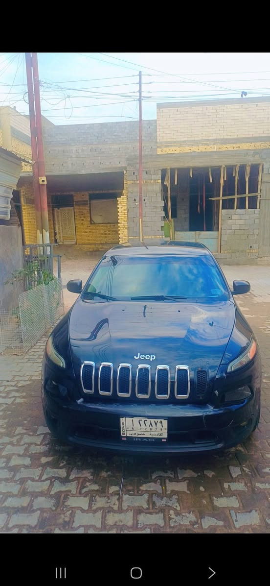 السلام عليكم
جيب شيروكي
 موديل ٢٠١٤ وارد امريكي ب اسمي لسنويه تنتهي ٢٠٢٧
مكان سياره بصره 
لسعر ١١٦ للاستفسار على هل رقم ***********
