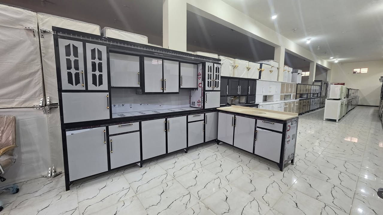 كاونتر جديد ثلاث أمتار
موديل حديث متوفر الان 
في مجمع الربيع للأثاث المنزلي". 
اهلا وسهلا بكم


**إذا كنت صاحب هذا الإعلان وتريد حذفه لأي سبب، رجاءا أرسل رسالة إلى الدعم الفني**