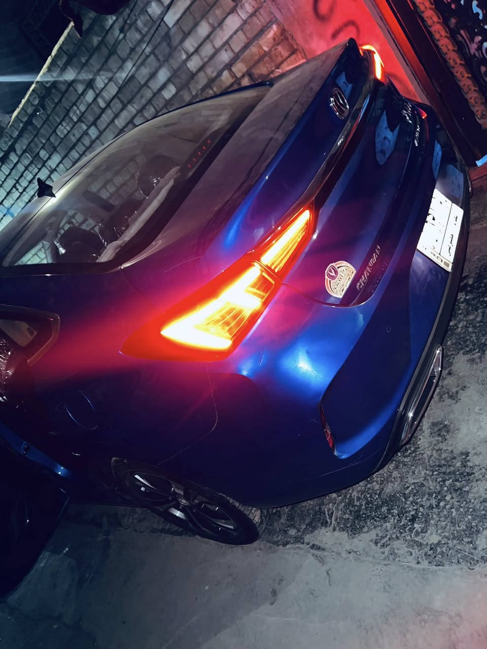 السلام عليكم
SHANGAN EADO PLUS
🚗شانجان ايدو بلس مطلوبه🚗
(سنه وتصير حره)
موديل(2022) فول مواصفات(✈️محرك1400 تيربو✈️ ) السياره تحت الضمان شركة البخيت
( عدادات ديجتال+ شاشه متصله
السياره ماشيه 65الف كيلومتر  اخت الجديدة بارد گد شبر ب الچاملغ الايمن رقم بغداد 
🥇فول مواصفات اعل فئله بل ايدو🥇
بانوراما وليس فتحه
مثبت سرعه
كامرات 360درجه
رادار امامي + رادار خلفي
تبريد ثلج+تدفئه كراسي
بصمة تشغيل + بصمة ابواب
(تشغيل عن بعد)
3انظمه قيادة ايكو سبورت نورمال
(تسجيل كامرات)
(✈️مكينه كير صدر كفاله وع الفحص✈️)
كراسي جلد بلادي كشنات لون احمر رياضي
وبيها هواي مواصفات السياره (فول 1/1) 
(ملاحضه : السياره استقطاع مباشر من الراتب الولد منتسب في وزارة الدفاع يعني تاخدهه صافي كامله استقطاع مباشر من الولد مالك اي علاقه وكاله ثاني يوم اسويلك)
السعر : 118 💸 وبيهه مجال حك الجيه
العنوان ( بغداد )
الهاتف : (***********)
