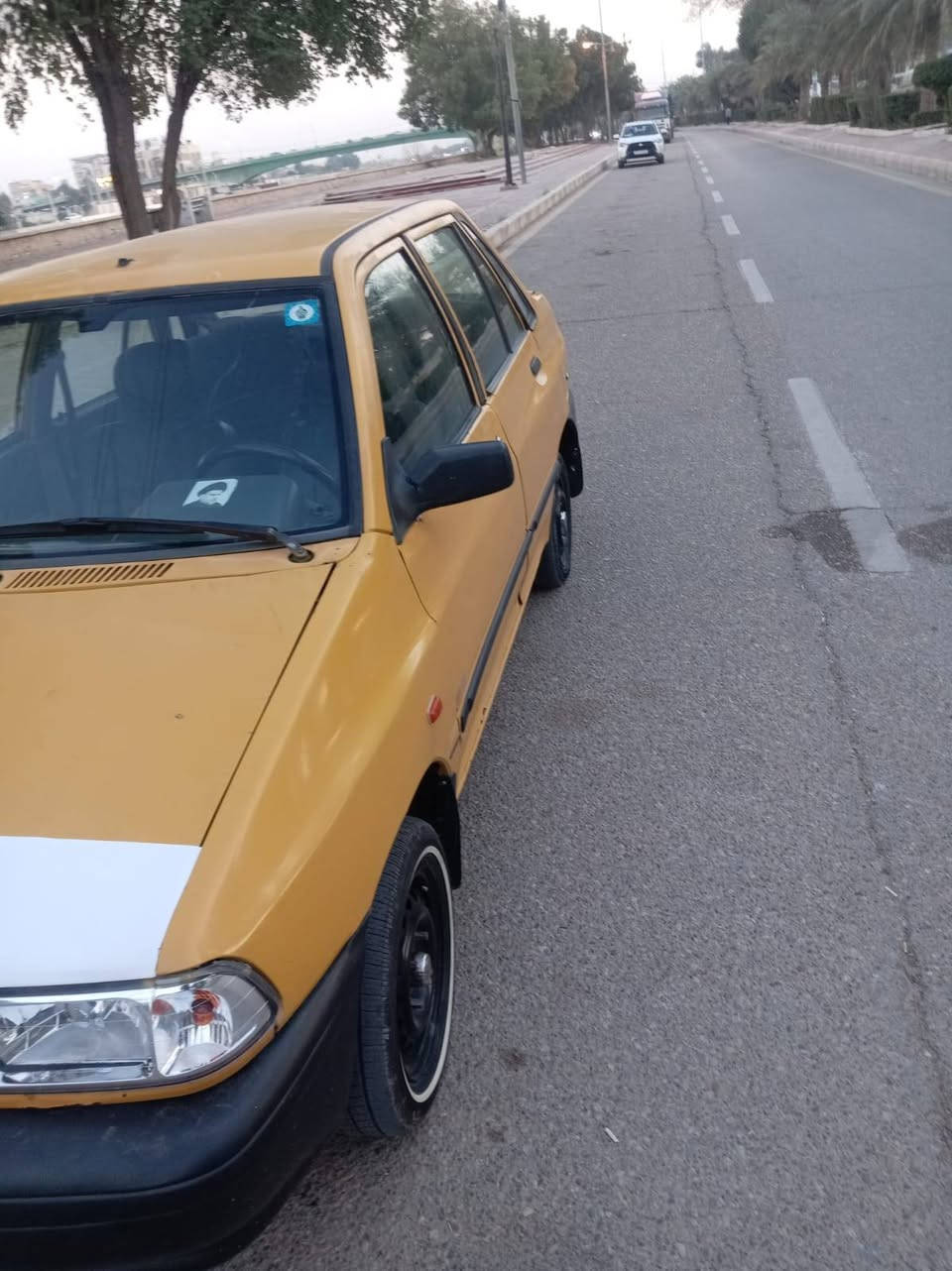 سلام عليكم سايبه البيع موديل 2011 السعر 22 وبيهه مجال اتصال ***********
