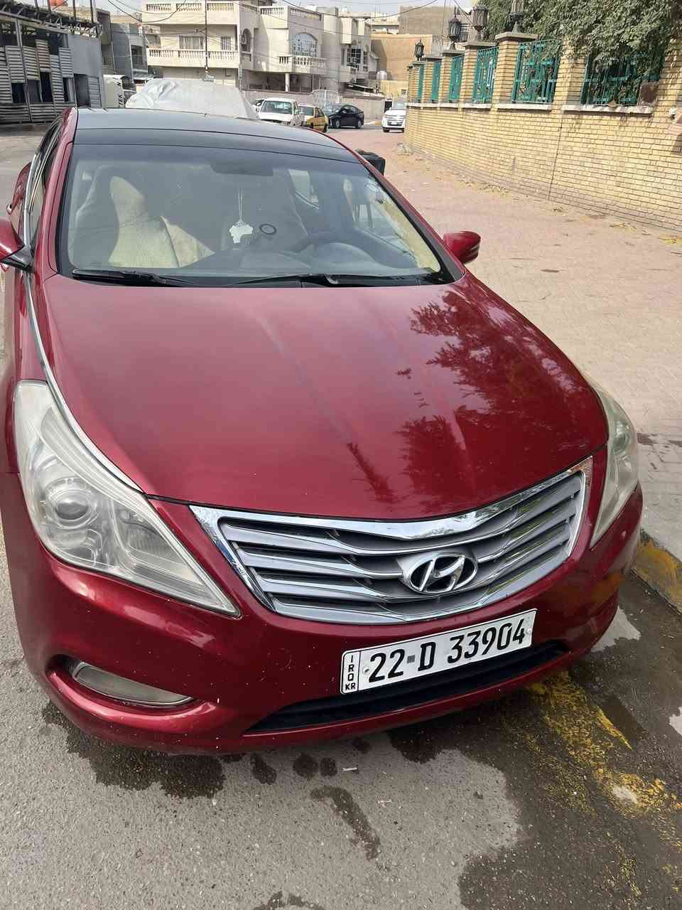 يالله السلام عليكم
للبيع. أزيرا. 2013 خليجي خـلـيـجـي فول مواصفات ViP

سياره بيها بنيد رش وباب خلفي 
وجاملغ والباقي كفالة 
سيارة احلى من صور 

ماشي 171 مكينة 6 سلندر

- مواصفات السيارة ViP

- بصمة تشغيل

- بصمة ابواب

- بصمة جنطة

- بنوراما طكتين

- داخل بيجي

- كشنات جلد

- كشنات كهربائية

- حساسات خلفية

- تبريد خلفي

- كشنات تدفئة

- بردة خلفية كهربائية

- اوتو هولد

- اشاير بل مري

- مري شفط

- داخل صاج اسود وبيجي

- سماعات انڤنتي

- مانع انزلاق

- مثبت سرعة

- تحكم استيرن

- لد امامي

- لد خلفي

- زينون

- ستيرن كهربائي ( متحرك )

- محرك 6 سلندر (  )

- كير ( ما مفتوح )

- دبل اكزوز خلفي

- ويل اكرون 19

- اوكس + USB

- تخم تاير

- وباقي المواصفات

اخوان سياره نضيفه وحلوه 
جاهزة من كلشي  رقم اربيل الجديد 

السعر105

***********

مكاني بغداد
