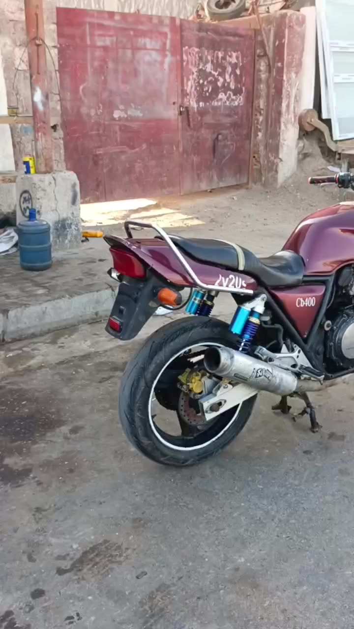 بطح سيبي 400 مثل ما موضح بلصوره درجه نص نكره مينه نضيفه  لا تنقيص ولا تبخير عوزه ترتيب فقط
مكاني الانبار الكرمه السعر 1300 بيه مجال بصيط الشراي يتصل وشلع عيوني ‏‪***********‬‏
