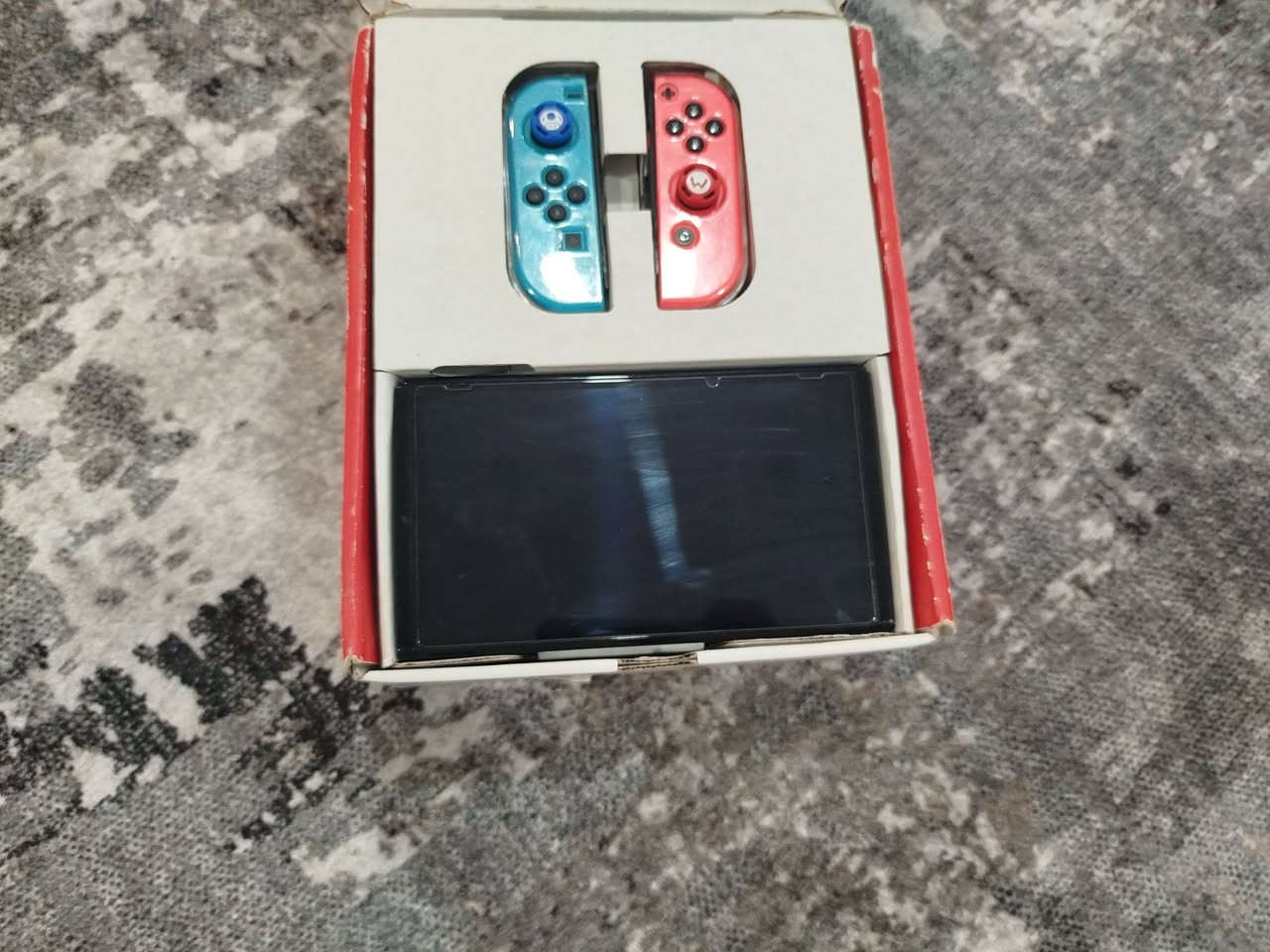 Nintendo switch OLED
نينتيندو سويج اوليد مستعمل نضيف كلش كامل ملحقات الاصليه و ويا اضافات زياده مثل
يده برو 
رام 128
حقيبة حمل
السعر خاص


**إذا كنت صاحب هذا الإعلان وتريد حذفه لأي سبب، رجاءا أرسل رسالة إلى الدعم الفني**