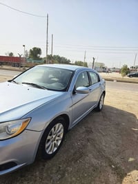 سي ميتين c200 مديل 2013   محرك 2400 مكفول مع الكير   سياره فول عدا فتح...