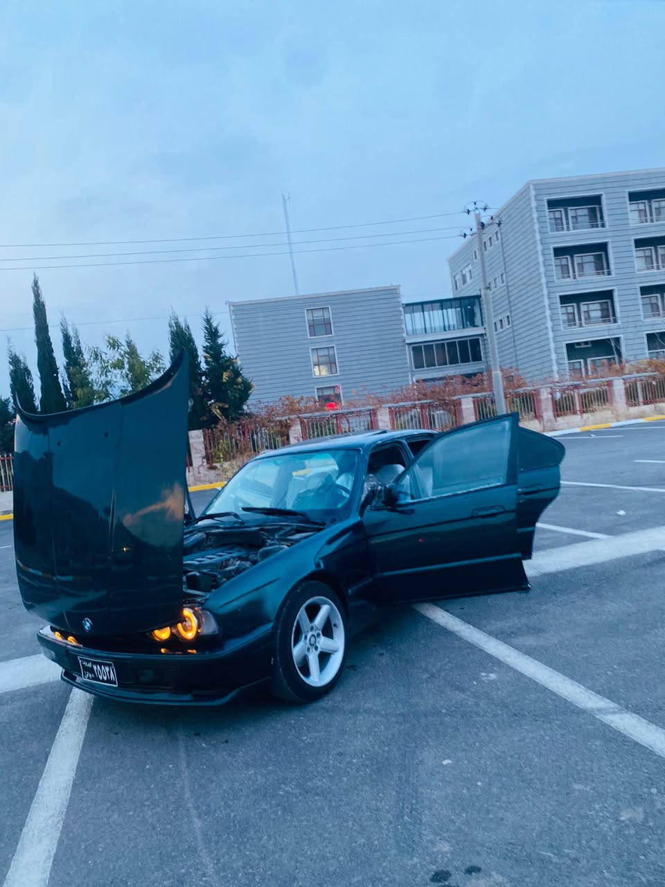 سەرەتا بەناوی خوای گەورەو میهرەبان🤍
bmw e34 525i abs 1992
ڕەنگی سەوز
مۆدیل ١٩٩٢) پەشت و پێشی  کەپس بێ دەحام و لێدەرەن  
٥٢٥ گیر عادی  مەکینە کەپس 
 ویلی و تایەی لۆکی  دوو سایزی  زۆۆر جوانی لەسەر
عام پەمپە لەسەر سەخەی    
٤ جام کارەبا 

سلایت بەشەرت هەموو کاربای بەشەرت 

گێر و مەکینە و   و بڕوە و موس و هەموو گیانی بەشەرت مالێ دۆستە و سەیارەی مەعرەز نیە 
سعری ٤٣ گەڵا و مەعامەلەیەکی برایانە ئارم پلاستیک هەولێر بەشەرت  
ناونیشن ڕانیە 
مشتری نامە بینرا مەشتری نیت سەرم مەهیشەنە 
لەگەر رێزام بۆ ئادمین❤️ رانية, السليمانية


**إذا كنت صاحب هذا الإعلان وتريد حذفه لأي سبب، رجاءا أرسل رسالة إلى الدعم الفني**
