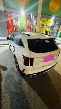 للبيع سورنتو موديل 22 سبعة راكب محرك تيربو 2500 وارد امريكي  رقم بغداد...