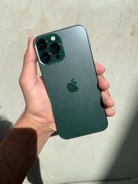 ايفون 13 برو ماكس زيتوني  ذاكره 256 بطاريه 78  الجهاز هسه نكسرت شاشته ...