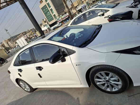 كورله للبيع موديل 2025 فول مواصفات رقم بغداد بسمي  كفاله عامه من الشخط ماشية ١٧الف. مكان سياره السيدية ***********.     السعر ١٤٩
