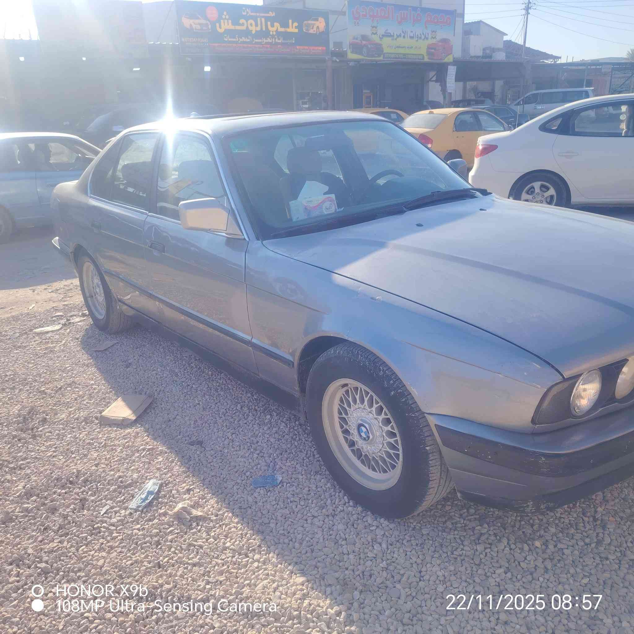 السلام عليكم ورحمه الله وبركاته
السياره للبيع
BMW حجم ٥٢٠  محرك مسكر وكير اوتو جديد لسياره جاهزه من كل شي بجم عريض بلاد موديل 1992  رقم دولي بسمي تحويل مباشر السعر 48 ورقه
مكان السيارة كربلاء المقدسه للاتصال ***********
