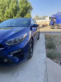 للبيع كيا فورتي موديل 2021 رقم أربيل السياره حادثها أربع قطع موضح بلمن...