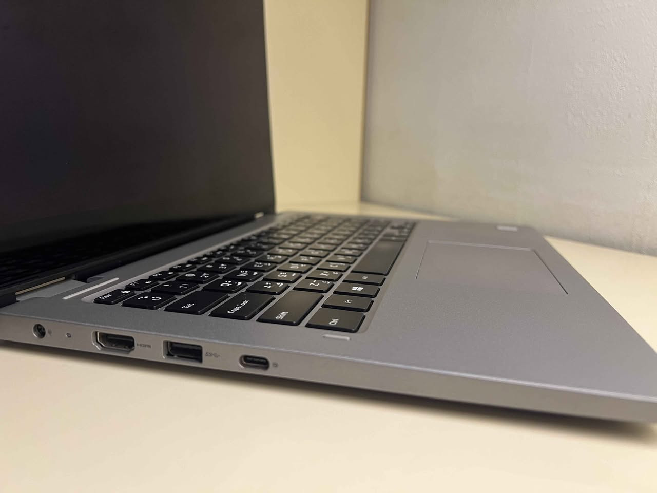 بۆ خوێندکاران و مامۆستایان و کاری ڕۆژانە و فریلانسەر لاپتۆپێکی کەشخە و کێش سووک وەک نوێ زۆر پاک. شاشە لەمس دەکرێ بە ئایپاد. شاشەیەکی ڕوون و جوان. تایبەتمەندییەکانی:

Dell Latitude 3310 x360 touch screen

Core i5 gen8 - Windows 11 pro digital licence!
Storage 256 SSD
Ram 8GB DDR4
Display 13 inch
Battery Up to 3H very good
Original charger.

جانتا و ماوس هەدیە.

نرخی: 480,000 هەزار

بۆ حجز نامە بنێرن. السليمانية, العراق


**إذا كنت صاحب هذا الإعلان وتريد حذفه لأي سبب، رجاءا أرسل رسالة إلى الدعم الفني**