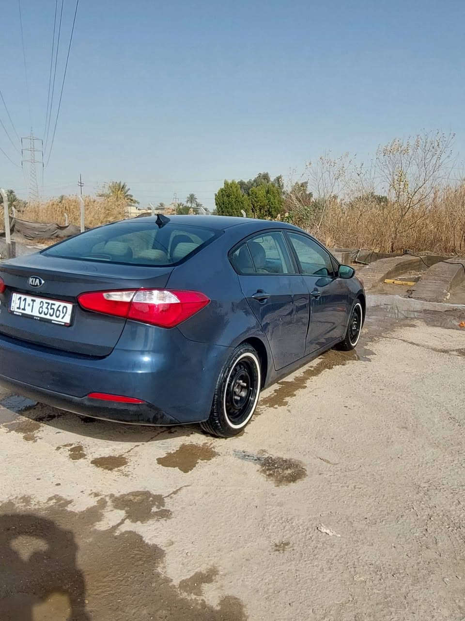 السلام عليكم رمضان كريم عاجميع💚
...... للبيع فقط السعر(96) وبيهه مجال 
كيا فورتي موديل 16 مكينه 1800دوش كيرATمرغوب أمريكي ماشيه 130 بأسمي تحويل مباشر تخم تاير ويل جديد السيارة جاهزة ع اخر حبايه منضومه تبريد جديدة ثلج❄️. حادثهه بأمريكا بنيد مبدل وخشم جاملغ صفحه سايق وبلعراق الباب خلف سائق مبدل بدون ضرر والسيارة مصبوغه جماليه أثر جراد رقم هاتف *********** ابو يزن♥️ بغداد, العراق
