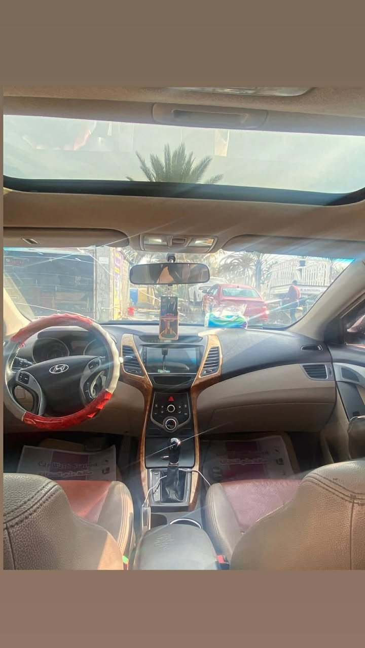 النترا موديل 16 رقم بغداد
ماشيه170
تحويل مباشر 
سياره كفاله عامه خليجيه  فول ماعده لبصمه 
السعر 142 وبيها مجال 
مكلف بالنشر رقم الهاتف
***********
