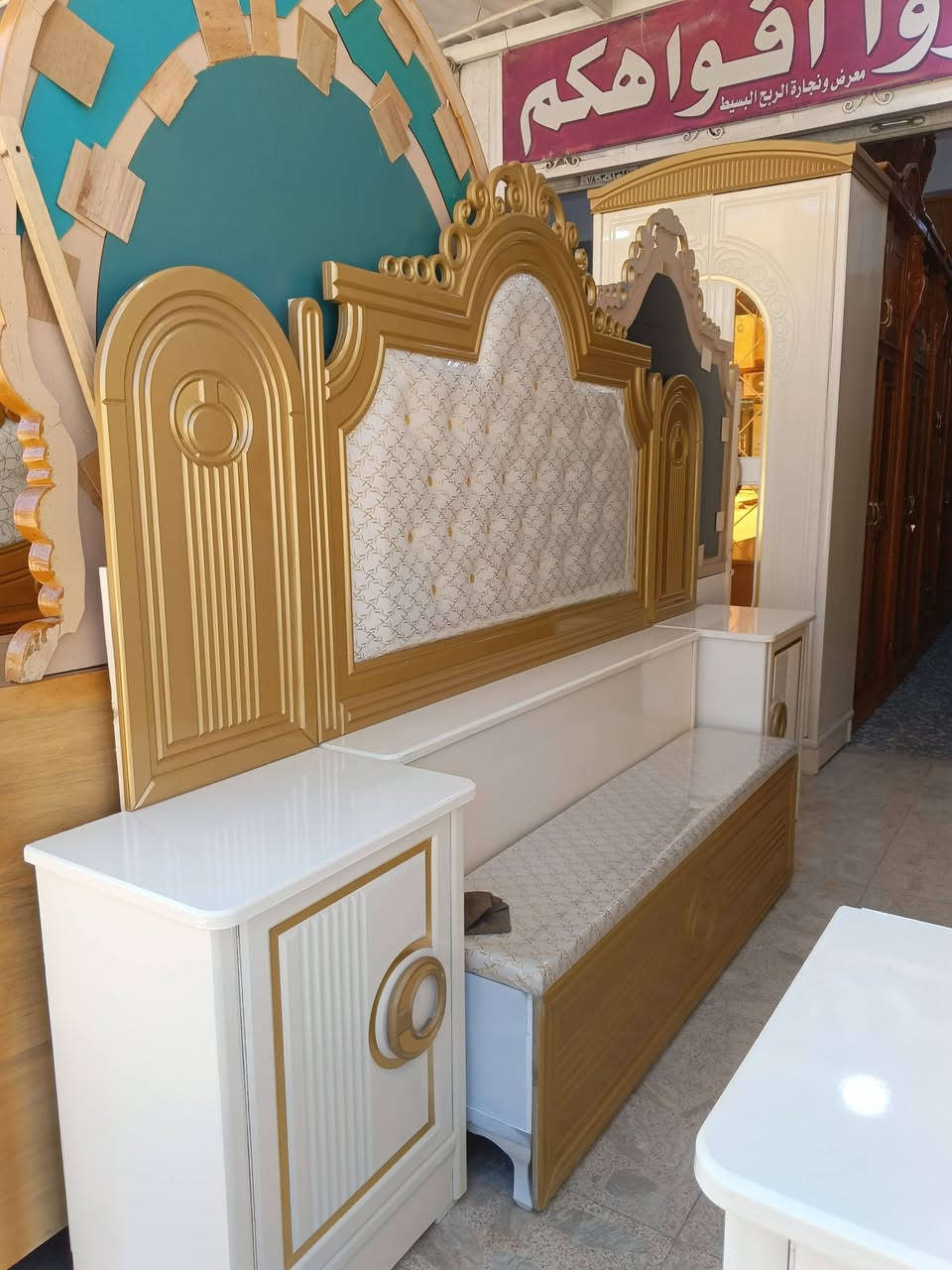 يا الله
كل ماهوه جديد تجدونه في معرض ونجارة الربح البسيط 
العنوان واسط كوت حي جهاد شارع النجاجير 
للاستفسار ***********واتساب .اتصال 
يوجد لدينا بيع ومراوس 
بلنقد ولقسد 
غرفه 6باب عالي ضمان 5سنوات 
نجاره عراقي 100/100
داخل وخارج صاج ومصبوغ الوان مرمري 
11قطعه+طابوريه هديه 
شد ونقل مجانا
