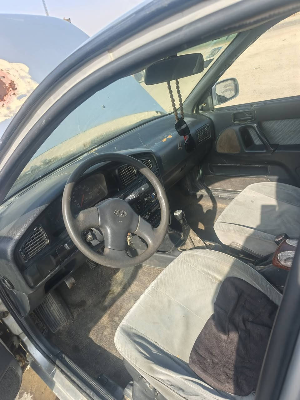 السلام عليكم اخوان النترا دمعه للبيع رقم بغداد بسمي مديل 94
سياره ناعمه وجاهزه مصبوغه عام السياره السعر 32ورقه المكان الفلوجه
‏‪***********‬‏
