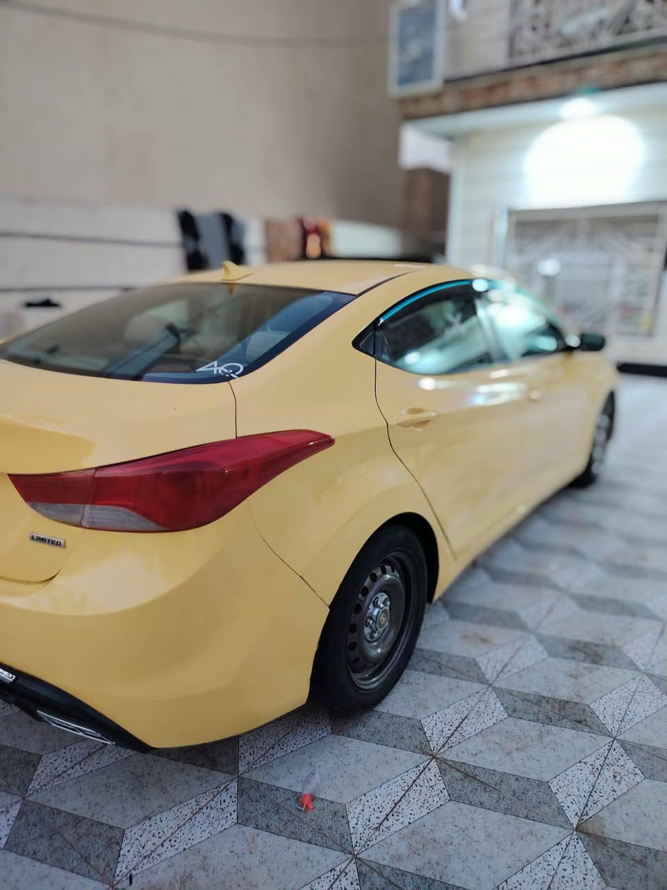 النتره موديل ١٣ وارد ليبل واحد سياره حادثهه فقط خشم البنيد بدون دواخل سياره مال بيت الجناي ويدور نظيف يجي وبي خير ويدلل سياره جاهزه فول لمتد داخل بيجي بصمه سياره احله من الصوره رقم بابل مميز بسمنه تخم تأير مواصفات الفول معروفة مكينه 1800 دوش السعر 108وبيهه مجال حك الجيه مكان السياره بابل ***********
