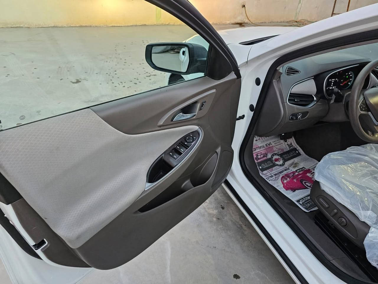 ماليبو LT
ماليبو 2022) LT لون ابيض 
ماشيه ٦٥
الضرر// قبق جنطه مبدل وجاملغ تعديل   فقط بدون دواخل  صور الضرر موجدات 
رقم جديد  أربيل  ب  مداور َوكاله
المواصفات 
🔴 بصمه ابواب + جنطه
🔴 تشغيل عن بعد 
🔴 نقاط عمياء 
🛑محرك 1500 توربو ✈️
🔴قياده ذاتيه
🔴مانع انزلاق
🛑لدات اماميه نهاري
🛑كشنات تدفئه + كهرباء ⚡️ 
🛑تبريد مناخين منفصل SYNC
🛑تبريد قطعتين امامي خلفي 
🛑شاشه كبيره تدعم 📲Android Auto/car play
🛑خرائط Gps📌
🛑كامره خلفيه 📷
🛑كروز مثبت سرعه
🛑شاشة ضبط واعطال بل دشبول
🛑منافذ USP/ 12V /Tip C
🛑مانع انزلاق ⛔️
🛑حساس اطارات
🛑4 دسك/ Abs
السياره جاهزه ونظيفه جداً بدون نواقص
السعر //  123
مكاني ديوانيه  المركز محافظة 
 للاستفسار الاتصال على الرقم
***********
