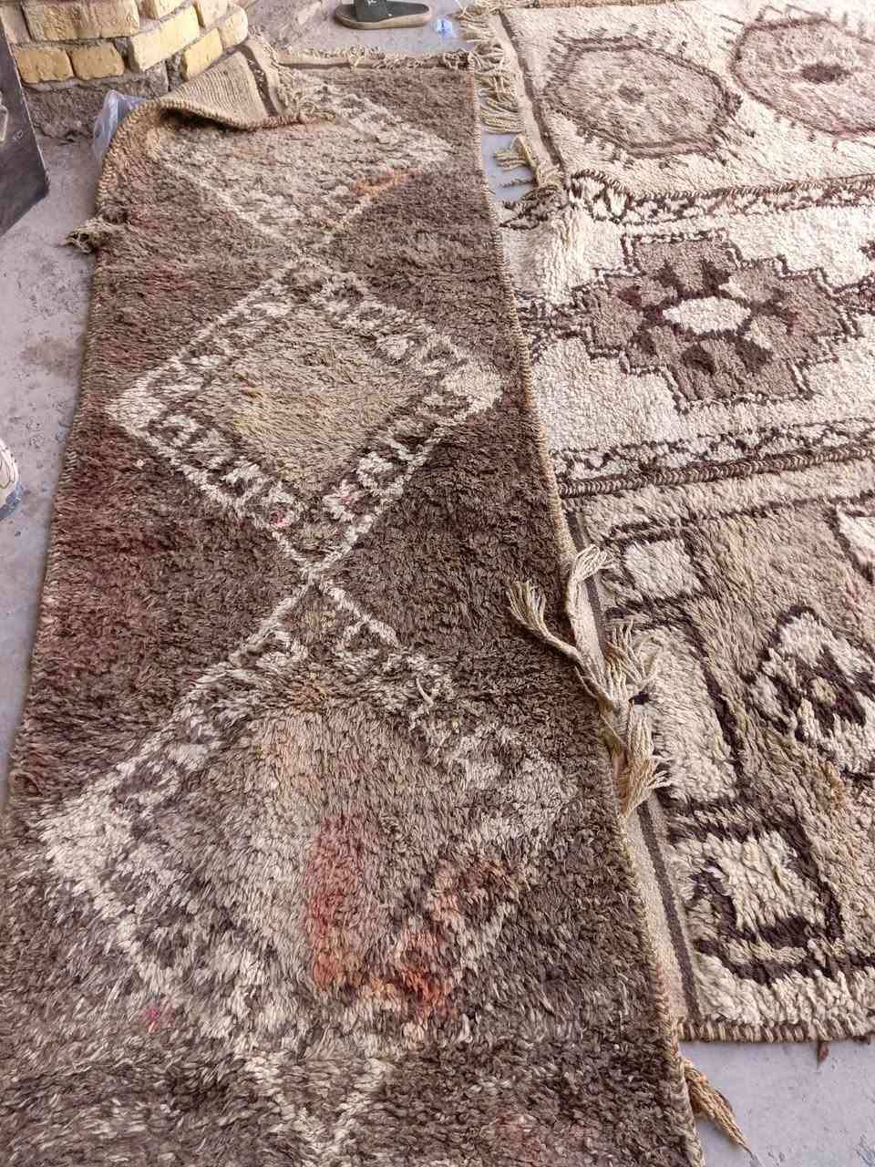 السلام عليكم سجادات قديمات جدآ العدد 7قطع المكان واسط كوت غيرمتواجد خاص رقم تليفون ***********
