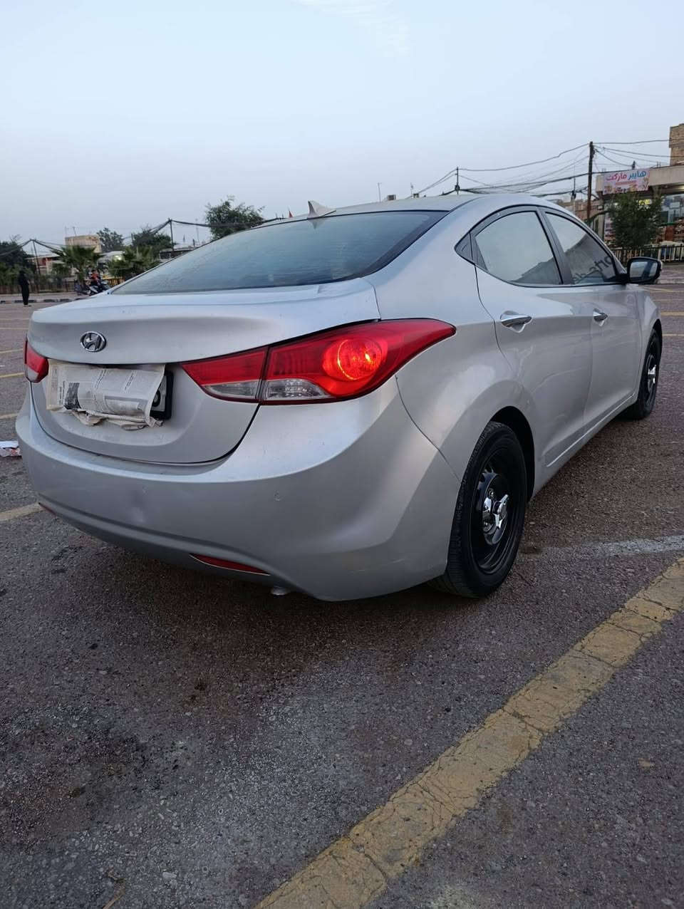 النتره موديل 2014 ادوات ادوات دخول جديد كصه جنطه مكينه 1600 دكشن عالي سياره على واضع الشركه جديده معنه الكلمه متوم أرقام وسنويه ولوحات طبق الاصل كير مكينه كفاله حداديه طخم تاير جديد تبريد ثلج برغي ما بيه نقص سعر 50وبي مجال هاتف *********** مكان العماره
