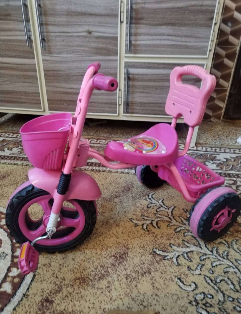 للبيع


**إذا كنت صاحب هذا الإعلان وتريد حذفه لأي سبب، رجاءا أرسل رسالة إلى الدعم الفني**