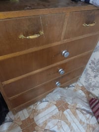 ميز مجرات سعرة 30 الف مكان الشعب  07716106829