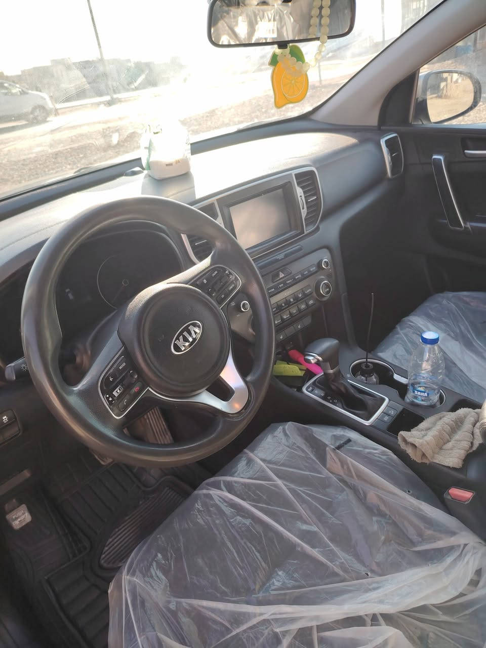 السلام عليكم سبورتنج 17 وارد أمريكي حادثها بنيد وجاملق السعر ١٤٥ وبيها مجال مكانها واسط عزيزية *********** () ***********
