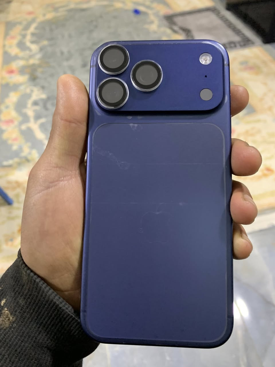 السلام عليكم 17 برو ماكس 256 za مكاني بغداد ابو غريب مشحون 12 مره فقط السعر 2150 بي مجال
***********
