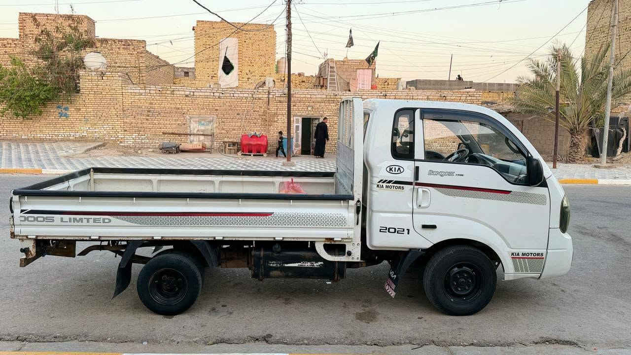 السلام عليكم مكلف بنشر
كيه حمل للبيع موديل 14
مشروع وطني سياره جاهزه تخم تاير باتري جديد محرك توه مجفت بيه دواسات مبدله  رقم ميسان 
السعر89وبيه مجال للشراي 
الرقم ***********
