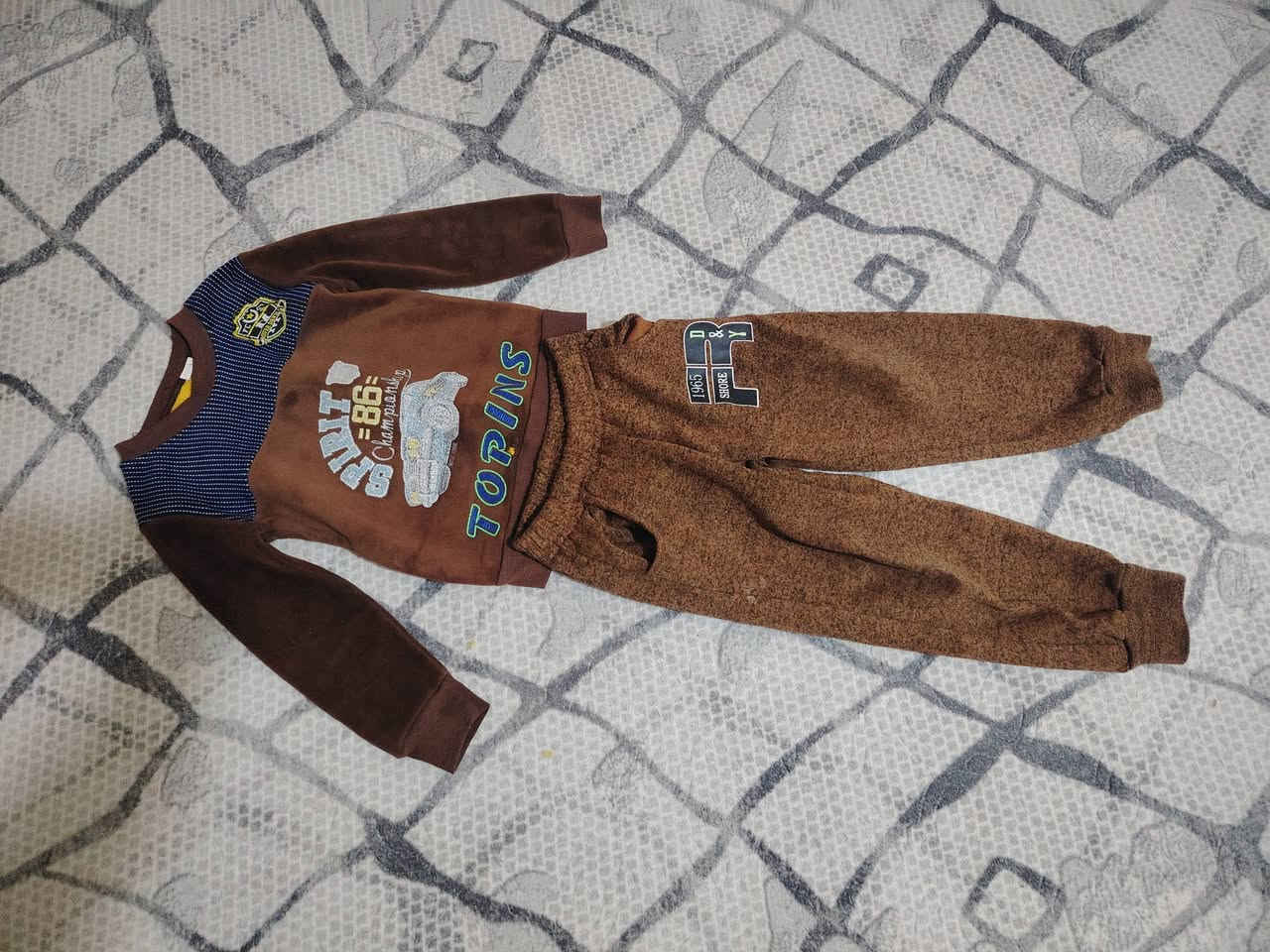 ملابس اطفال للي يحتاجهن (مجانا ) بثواب امواتنا والي روح الشهيد ابو مهدي المهندس


**إذا كنت صاحب هذا الإعلان وتريد حذفه لأي سبب، رجاءا أرسل رسالة إلى الدعم الفني**