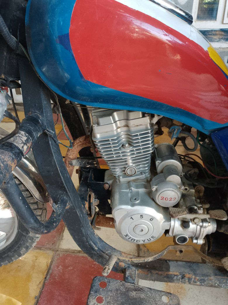 السلام عليكم ستوته لبيع موديل 2021 مكفوله من كلشي السعر1700وبيه مجال عنوان السياحي رقم الهاتف ***********
