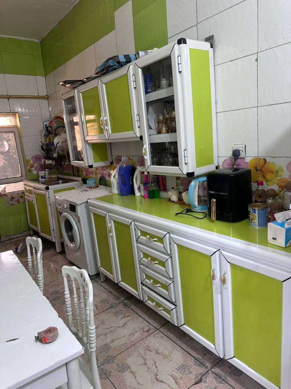 كاونترات للبيع الأرضي ٣م والمعلق ٢م


**إذا كنت صاحب هذا الإعلان وتريد حذفه لأي سبب، رجاءا أرسل رسالة إلى الدعم الفني**
