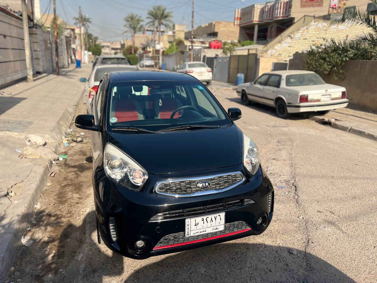 كيا بيكانتو 2017 خليجي فتحه بصمه بصمه ابواوببيها دعاميه صبغ وشويه بارد بجاملغ امامي وخلفي سعرها 11الف قفل***********
