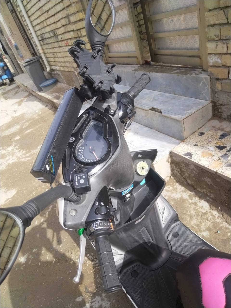 السلام عليكم للبيع دراجه سكنس لد وكاله مكفوله كفاله عامه اوراق مزاد كتلوكات وياهه وصل معرض بيهه السعر خابر واني خادم مكاني الشعب حي اور تقاطع علي الاسمر  *********** رقم٠
