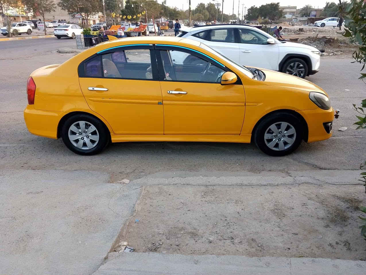 هونداي اكسنت موديل 2010 خليجي بدون حادث  رقم انبار مميز دولي بسمي دوشمه عامه سياره جاهزه بدون اي نقص مواصفات مري اشاره كشنات دتفه شاشا كامرا حساسات فول تحكمات سعره 84 مكاني بغداد الرقم ***********
