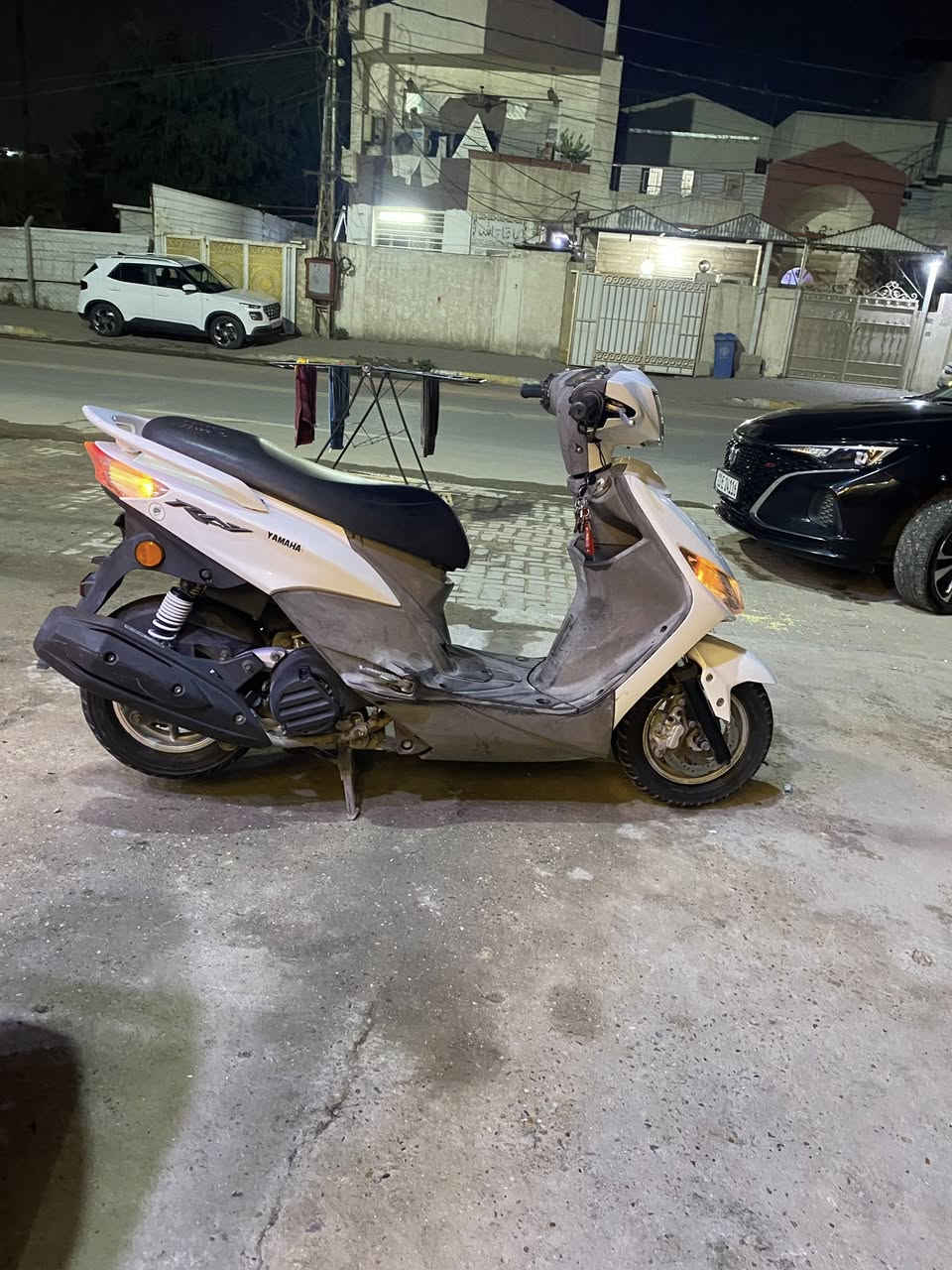 GTR
مال رمبه صارله شهر نازله بمليون و٤٠٠ كفاله عامه برغي مابيها نقص جديده بمعنه الكلمه  اوراق موجوده مكاني دوره رايدها بمليون و٢٠٠ًشراي يتصل ***********
