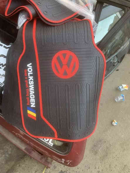 كاعيات  وزن ثقيل خمس قطع متوفر  محلات حيدر المالكي. ***********
